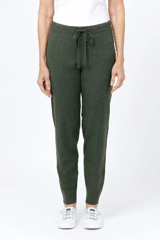 Lolo Luxe Solid Cuffed Jogger