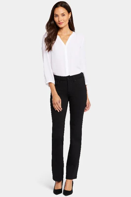 Marilyn Straight Pants In Petite - Black