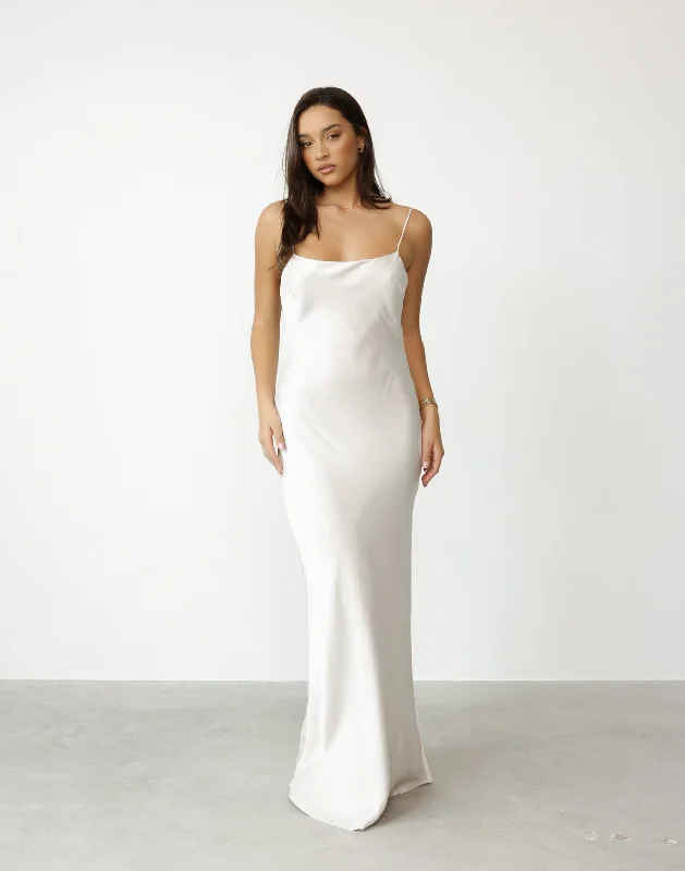 Aspen Maxi Dress (Oyster)