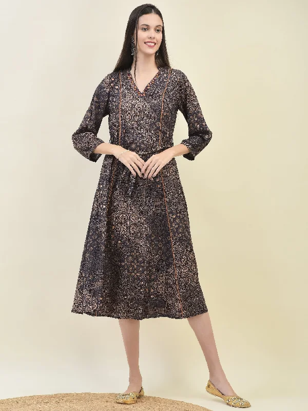 Women Liva Rayon Grey Ornamental Print Dress